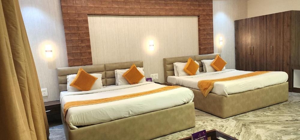 Room image 3